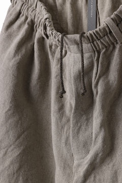 画像をギャラリービューアに読み込む, YUTA MATSUOKA dirts tapered trousers / no.14 linen canvas (ecru)