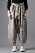 画像をギャラリービューアに読み込む, YUTA MATSUOKA dirts tapered trousers / no.14 linen canvas (ecru)