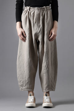 画像をギャラリービューアに読み込む, YUTA MATSUOKA dirts tapered trousers / no.14 linen canvas (ecru)