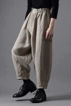 画像をギャラリービューアに読み込む, YUTA MATSUOKA dirts tapered trousers / no.14 linen canvas (ecru)