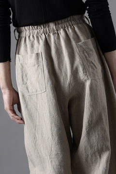 画像をギャラリービューアに読み込む, YUTA MATSUOKA dirts tapered trousers / no.14 linen canvas (ecru)