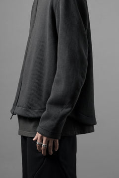 画像をギャラリービューアに読み込む, OPPOSE DUALITY NO COLLAR RIB ZIP TOP (BLACK)