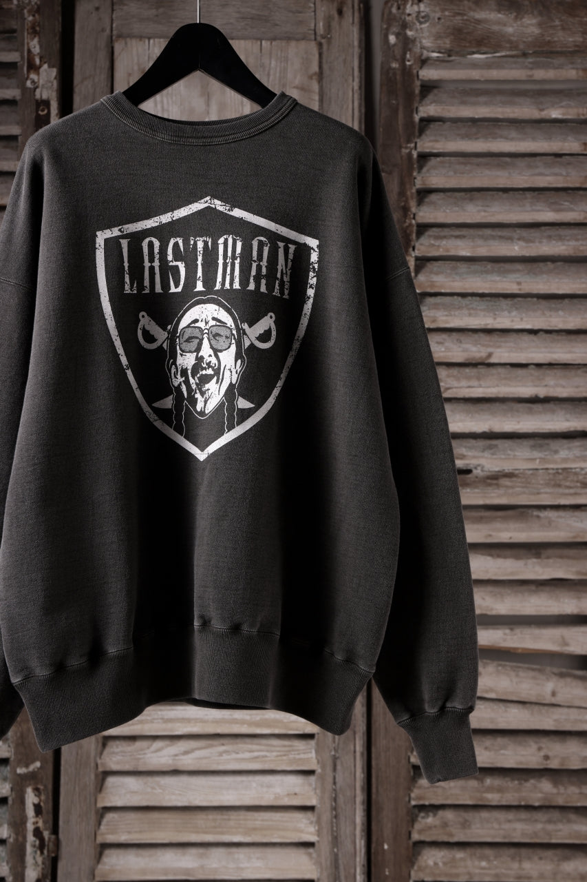 画像をギャラリービューアに読み込む, LASTMAN PRINTED CREW NECK -NFL- (BLACK)