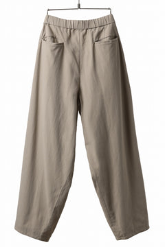 画像をギャラリービューアに読み込む, CAPERTICA BALLOON PANTS / BARATHEA CLOTH (BEIGE)