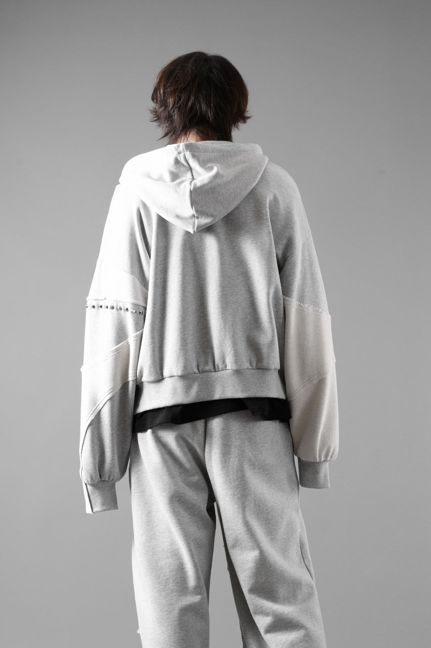 画像をギャラリービューアに読み込む, Feng Chen Wang PANELLED FULL ZIP HOODIE (GREY)