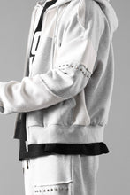 画像をギャラリービューアに読み込む, Feng Chen Wang PANELLED FULL ZIP HOODIE (GREY)