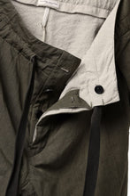 画像をギャラリービューアに読み込む, sus-sous trousers pierrot / C/L heavy poplin washer (OLIVE GREEN)