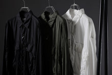 画像をギャラリービューアに読み込む, KATHARINE HAMNETT PARACHUTE LONG TAIL SHIRT / GARMENT DYED (WHITE)