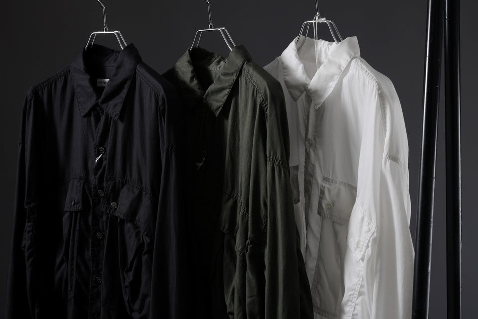 画像をギャラリービューアに読み込む, KATHARINE HAMNETT PARACHUTE LONG TAIL SHIRT / GARMENT DYED (WHITE)