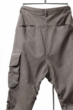 画像をギャラリービューアに読み込む, daub DYEING EASY CARGO GATHER PANTS / STRETCH DRILL PEACH HAND (TAUPE GREY)