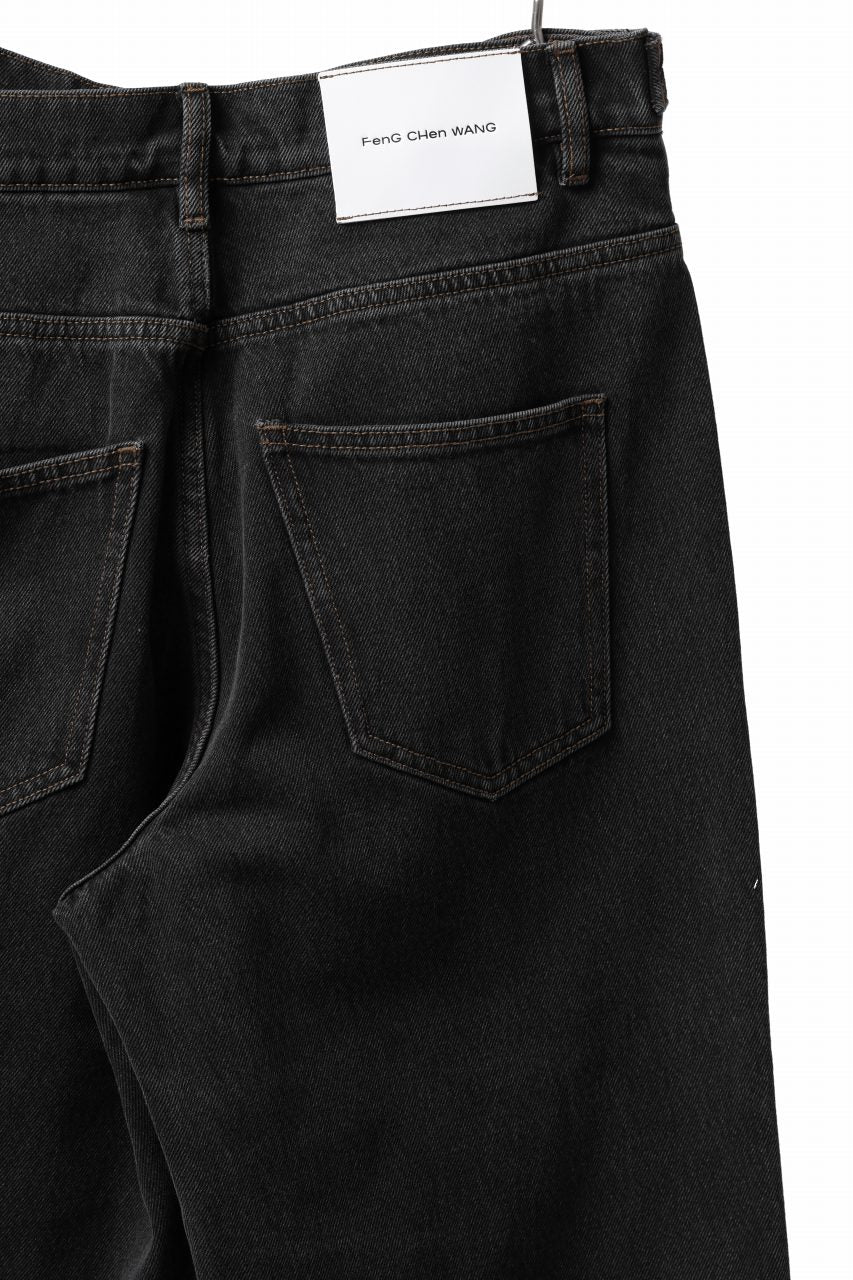 画像をギャラリービューアに読み込む, Feng Chen Wang TILTED WASITBAND JEANS TROUSERS (BLACK/BLUE)