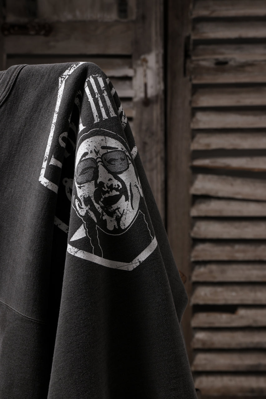 画像をギャラリービューアに読み込む, LASTMAN PRINTED CREW NECK -NFL- (BLACK)