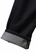 画像をギャラリービューアに読み込む, Feng Chen Wang INSIDE-OUT JEANS TROUSERS (BLACK)