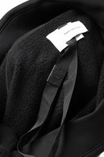 画像をギャラリービューアに読み込む, Feng Chen Wang 2 IN 1 HOODIE WITH FELTED BACKING (BLACK)
