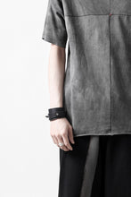 Load image into Gallery viewer, m.a+ croissant wrist band #2 / A-F0K3/GR3,0 (BLACK)