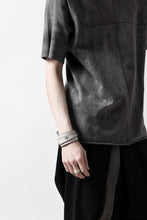 Load image into Gallery viewer, m.a+ croissant wrist band #2 / A-F0K3/GR3,0 (CARBON)