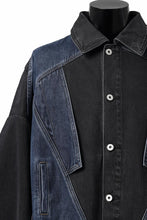 画像をギャラリービューアに読み込む, Feng Chen Wang DECONSTRUCTED DENIM JACKET (BLACK/NAVY)