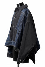 画像をギャラリービューアに読み込む, Feng Chen Wang DECONSTRUCTED DENIM JACKET (BLACK/NAVY)