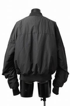 Load image into Gallery viewer, thom/krom FLIGHT BOMBER JACKET / WARM PADDED (BLACK)