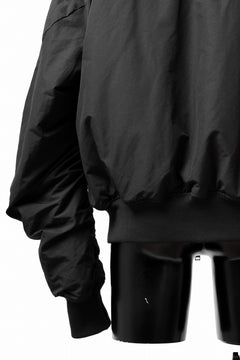 Load image into Gallery viewer, thom/krom FLIGHT BOMBER JACKET / WARM PADDED (BLACK)