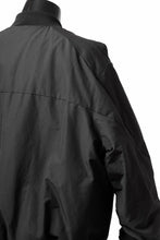 Load image into Gallery viewer, thom/krom FLIGHT BOMBER JACKET / WARM PADDED (BLACK)