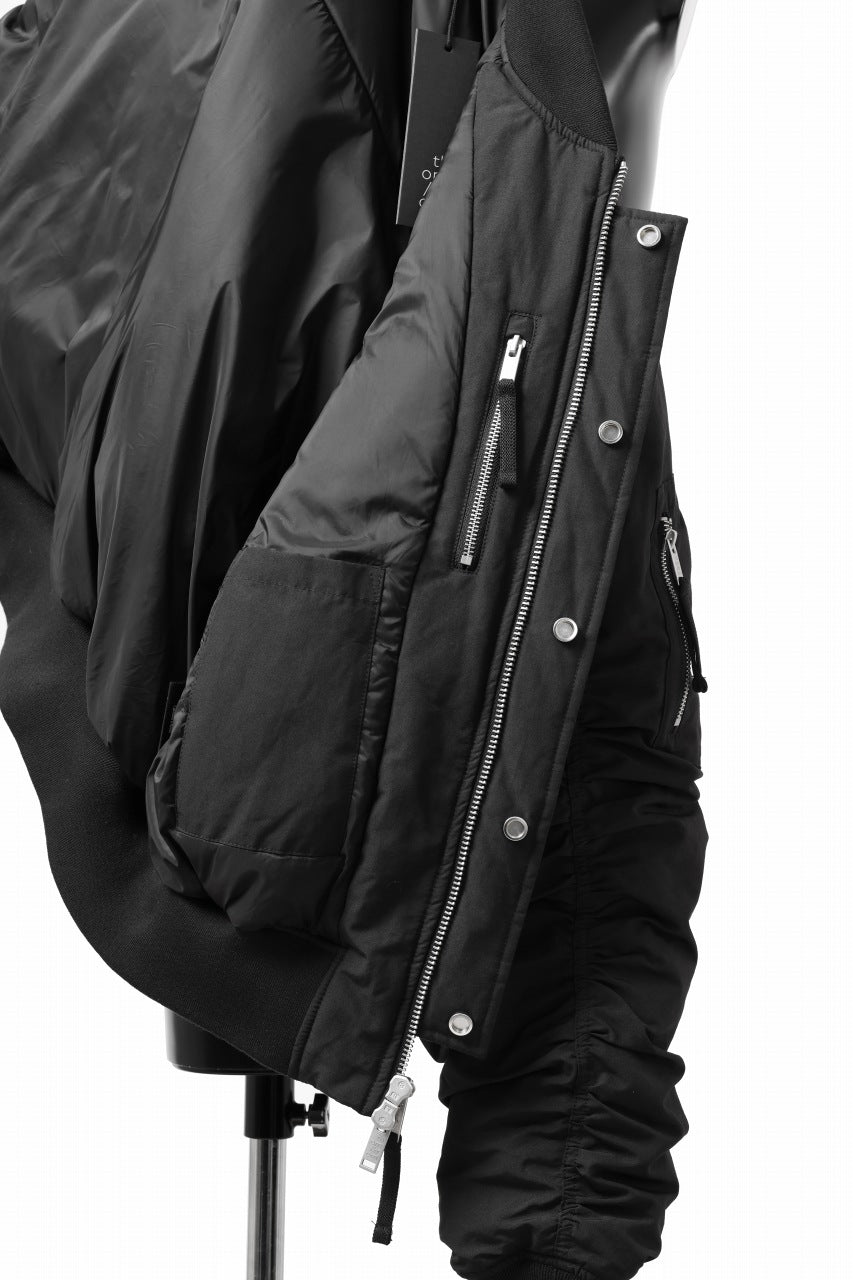 Load image into Gallery viewer, thom/krom FLIGHT BOMBER JACKET / WARM PADDED (BLACK)
