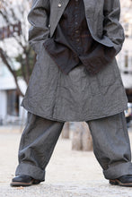画像をギャラリービューアに読み込む, KLASICA "ROCKWELL" LOW CLOTCH APRON WORKER PANTS / 9.7oz COTTON x LINEN CHAMBRAY (GRAY DENIM)