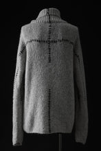 画像をギャラリービューアに読み込む, thom/krom HIGH COLLAR KNIT PULLOVER / ALPACA WOOL (LIGHT GREY)