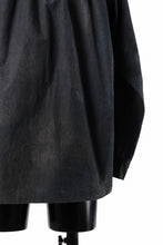 画像をギャラリービューアに読み込む, COLINA THE SHIRT / DARK DYED POPLIN (BLACK MIST)