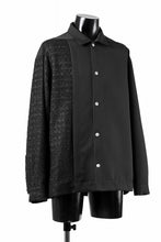 画像をギャラリービューアに読み込む, A.F ARTEFACT SNAPPED PANEL SWITCHING SHIRT / COMBI TWILL & TWEED (BLACK)