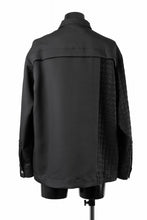 画像をギャラリービューアに読み込む, A.F ARTEFACT SNAPPED PANEL SWITCHING SHIRT / COMBI TWILL & TWEED (BLACK)