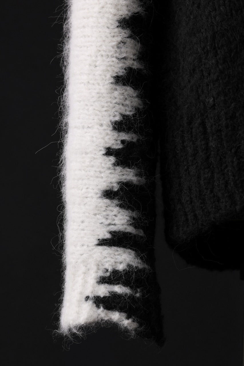 Load image into Gallery viewer, thom/krom MOCK NECK KNIT PULLOVER / ALPACA WOOL (WHITE x BLACK)