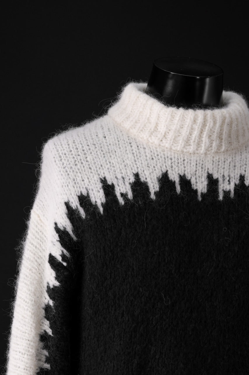 Load image into Gallery viewer, thom/krom MOCK NECK KNIT PULLOVER / ALPACA WOOL (WHITE x BLACK)
