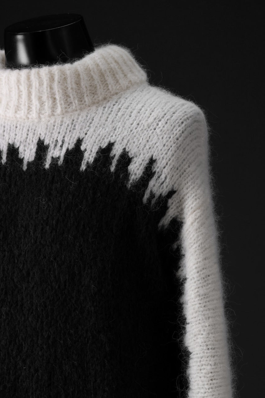 Load image into Gallery viewer, thom/krom MOCK NECK KNIT PULLOVER / ALPACA WOOL (WHITE x BLACK)