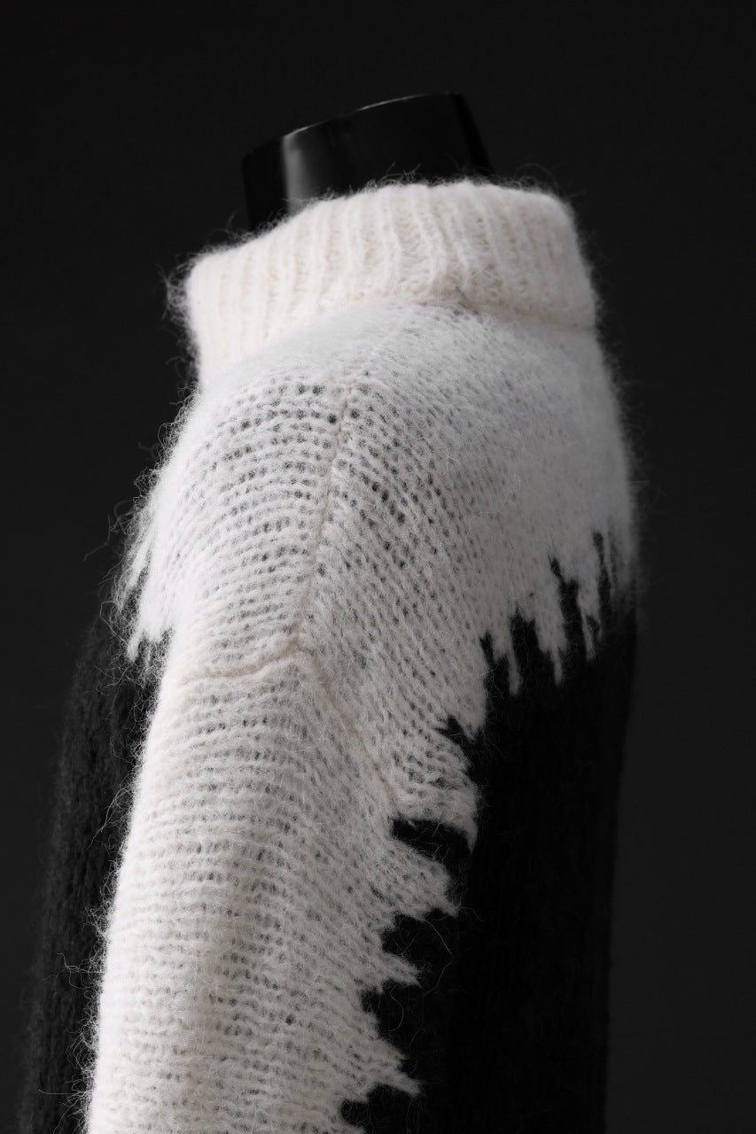 Load image into Gallery viewer, thom/krom MOCK NECK KNIT PULLOVER / ALPACA WOOL (WHITE x BLACK)