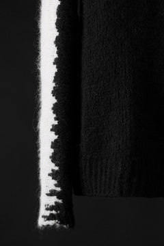 Load image into Gallery viewer, thom/krom MOCK NECK KNIT PULLOVER / ALPACA WOOL (WHITE x BLACK)