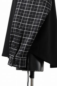 Load image into Gallery viewer, mastermind JAPAN DOCKING OVER TOPS / BOXY FIT (BLACK x BLACK PLAID)