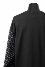Load image into Gallery viewer, mastermind JAPAN DOCKING OVER TOPS / BOXY FIT (BLACK x BLACK PLAID)