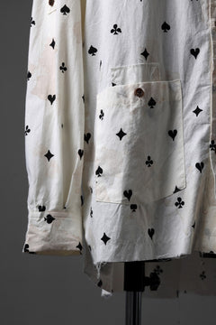 画像をギャラリービューアに読み込む, Aleksandr Manamis Mended Shirt / Tea Stain Dyed Cotton Gauze (QUATRE)