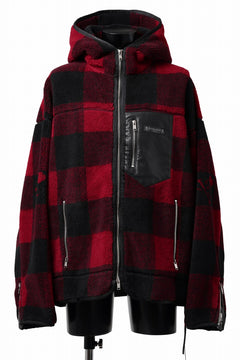 Load image into Gallery viewer, mastermind JAPAN BUFFALO-PLAID SHERPA JACKET / BOXY FIT (BLACK x RED)