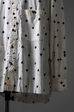 画像をギャラリービューアに読み込む, Aleksandr Manamis Mended Shirt / Tea Stain Dyed Cotton Gauze (QUATRE)