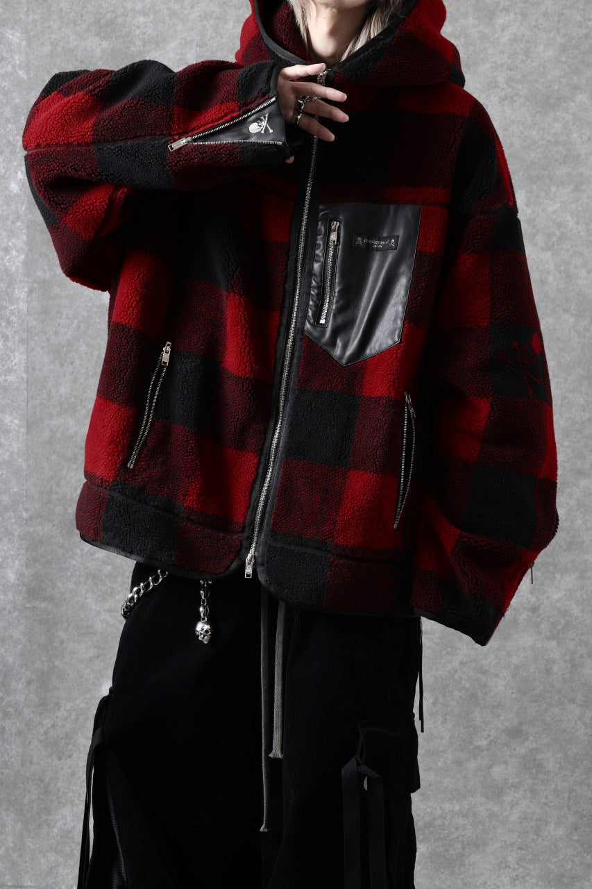 Load image into Gallery viewer, mastermind JAPAN BUFFALO-PLAID SHERPA JACKET / BOXY FIT (BLACK x RED)