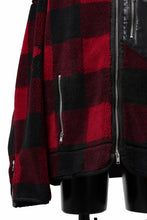 Load image into Gallery viewer, mastermind JAPAN BUFFALO-PLAID SHERPA JACKET / BOXY FIT (BLACK x RED)