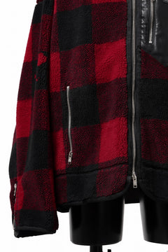 Load image into Gallery viewer, mastermind JAPAN BUFFALO-PLAID SHERPA JACKET / BOXY FIT (BLACK x RED)