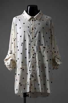 画像をギャラリービューアに読み込む, Aleksandr Manamis Mended Shirt / Tea Stain Dyed Cotton Gauze (QUATRE)