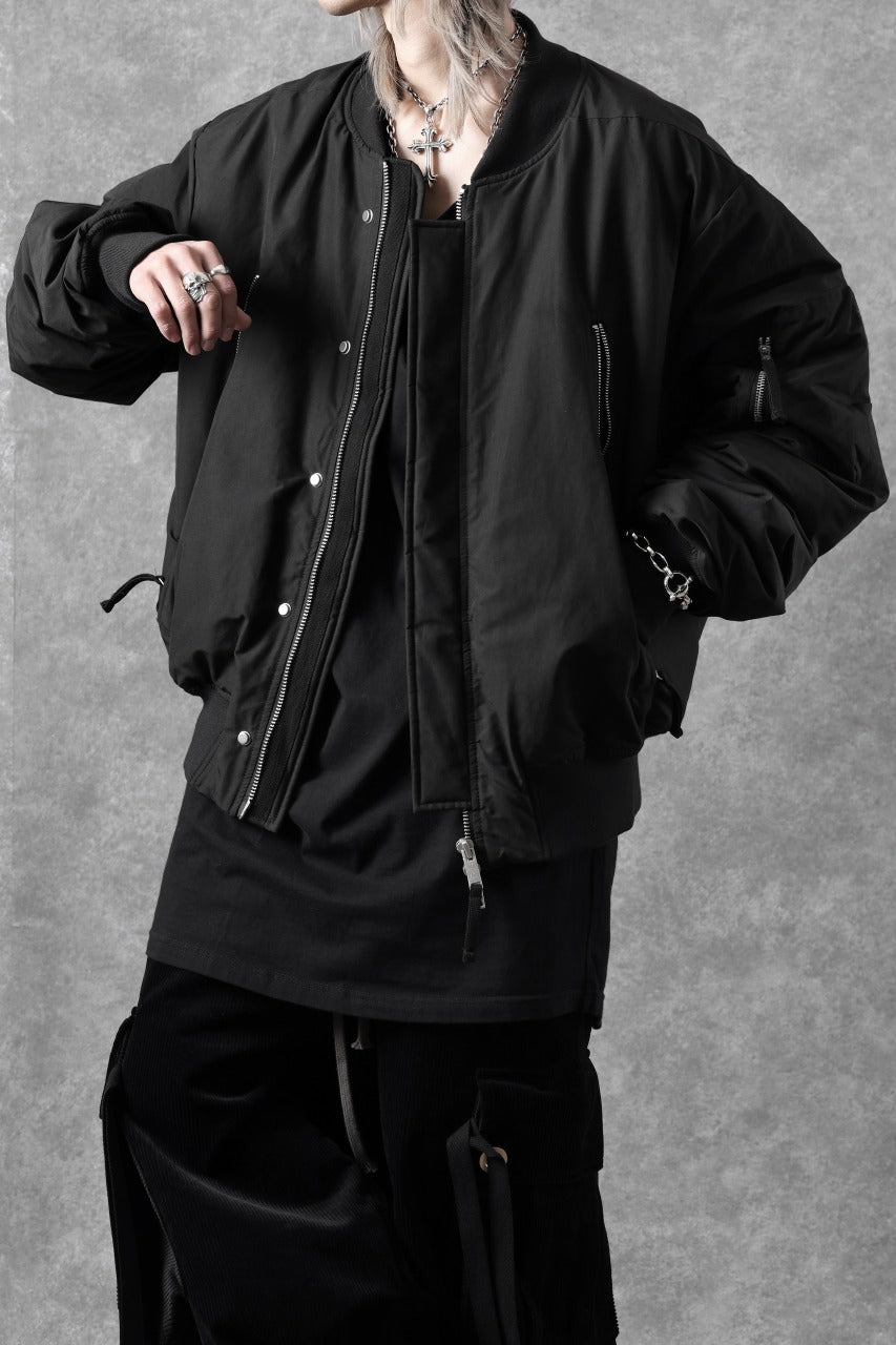 Load image into Gallery viewer, thom/krom FLIGHT BOMBER JACKET / WARM PADDED (BLACK)