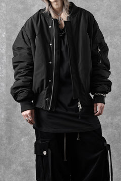 Load image into Gallery viewer, thom/krom FLIGHT BOMBER JACKET / WARM PADDED (BLACK)