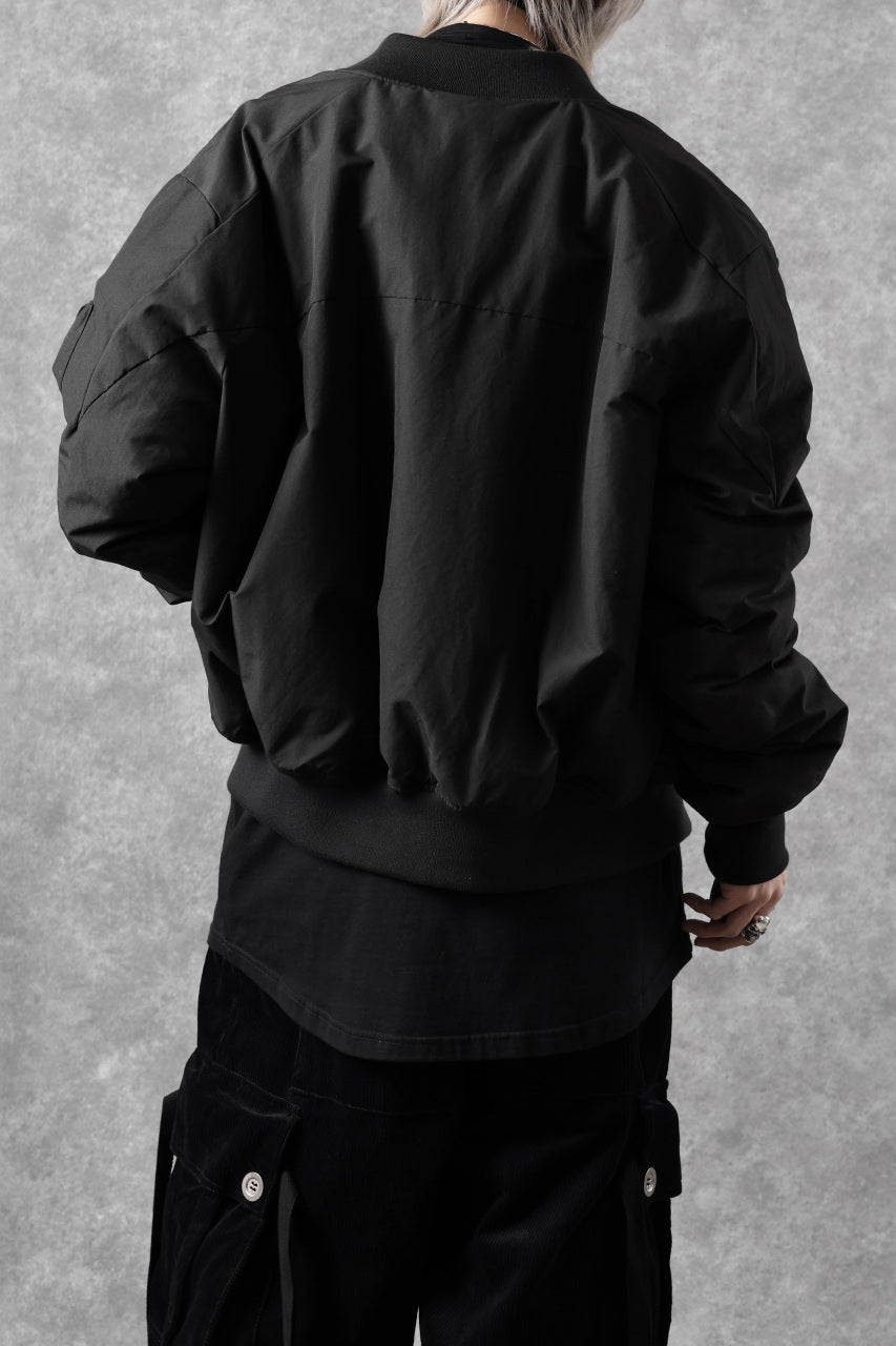 Load image into Gallery viewer, thom/krom FLIGHT BOMBER JACKET / WARM PADDED (BLACK)
