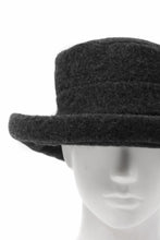 Load image into Gallery viewer, KLASICA CURVE BRIM VOLUME HAT / WOOL x ALPACA PILE (REVERSE PUFF)