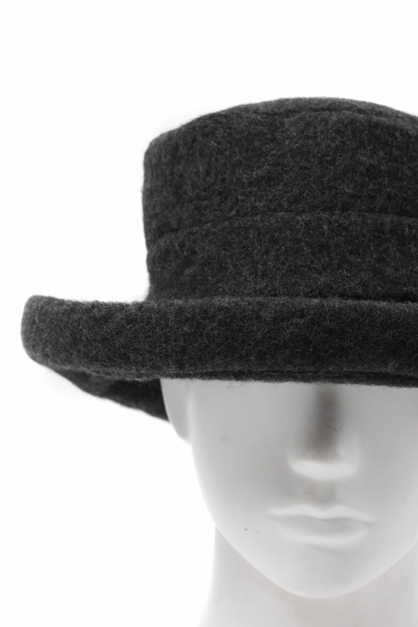 Load image into Gallery viewer, KLASICA CURVE BRIM VOLUME HAT / WOOL x ALPACA PILE (REVERSE PUFF)